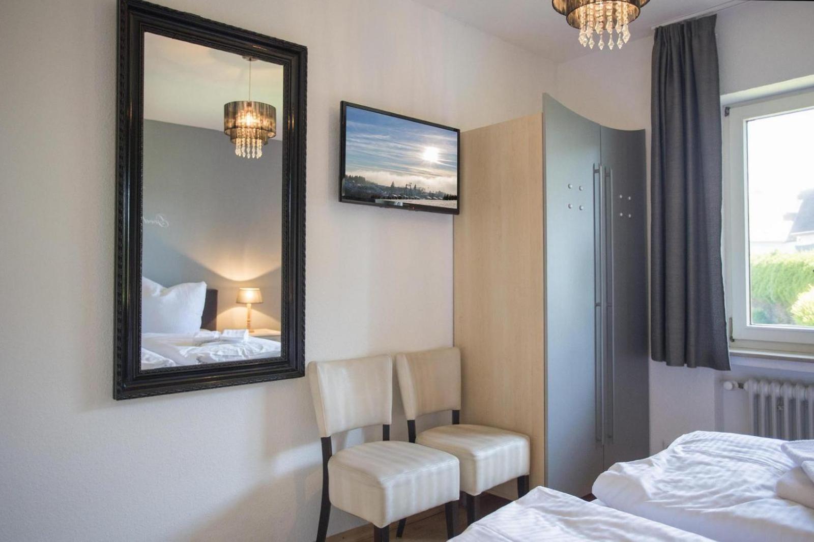 Ferienwohnung 'Kleine Auszeit Winterberg' - Am Herrenskoepfchen 4 ヴィンターベルク 部屋 写真