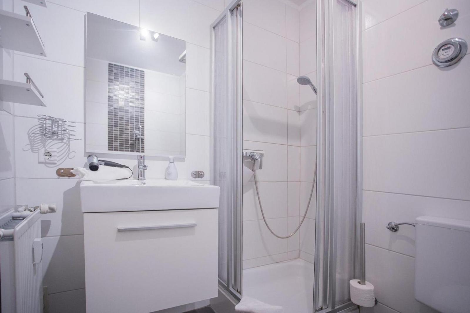 Ferienwohnung 'Kleine Auszeit Winterberg' - Am Herrenskoepfchen 4 ヴィンターベルク 部屋 写真