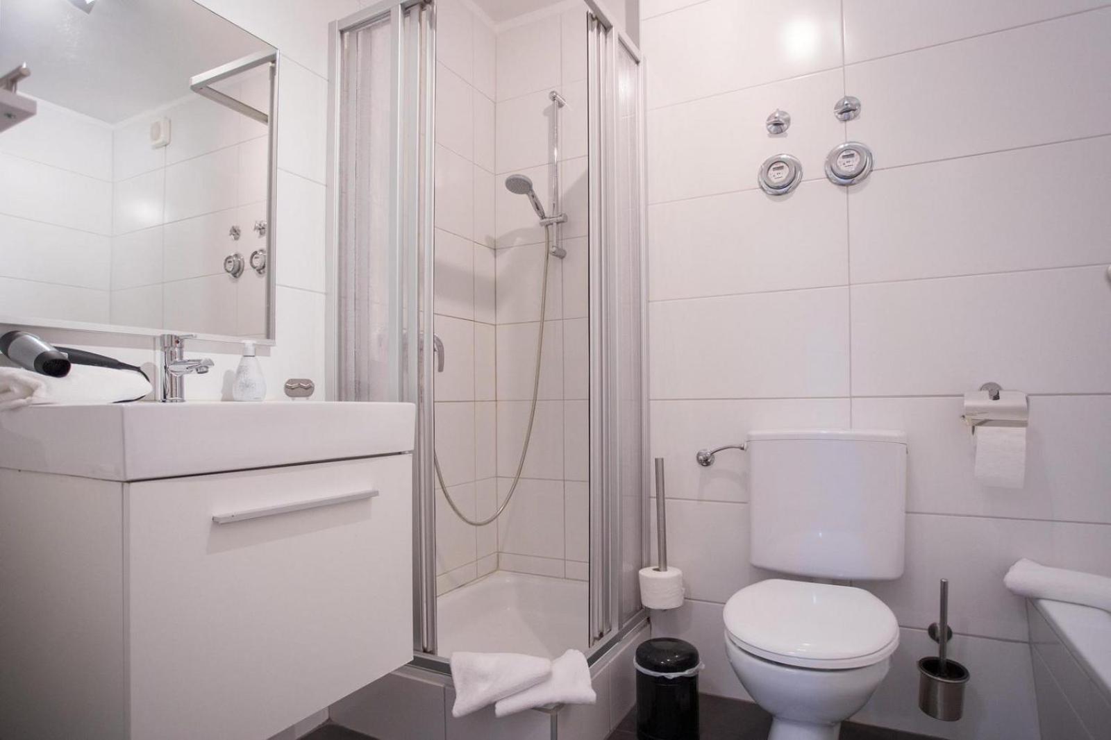 Ferienwohnung 'Kleine Auszeit Winterberg' - Am Herrenskoepfchen 4 ヴィンターベルク 部屋 写真
